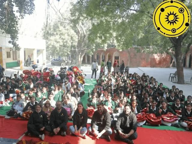 Astrotalk Distributes Blanket to Support Underprivileged Schoolchildren Across Delhi-NCR During Winter