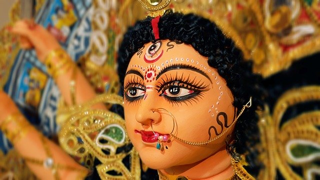 Nav Durga Puja- Mantra and Benefits