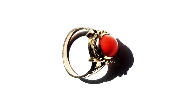 Coral Gemstone- Astrological Benefits and Correct Way of Wearing
