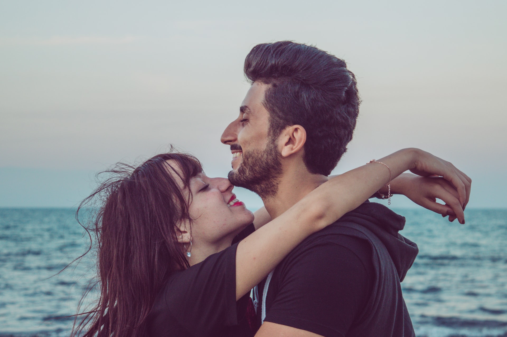 The Kind Of Girlfriend You Are Based On Your Zodiac Sign