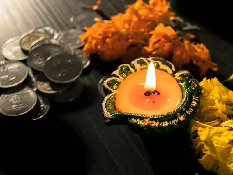 Lucky Things Different Zodiac Signs Can Buy This Dhanteras