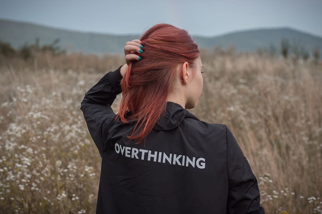 7 Zodiac Signs That Overthink Everything