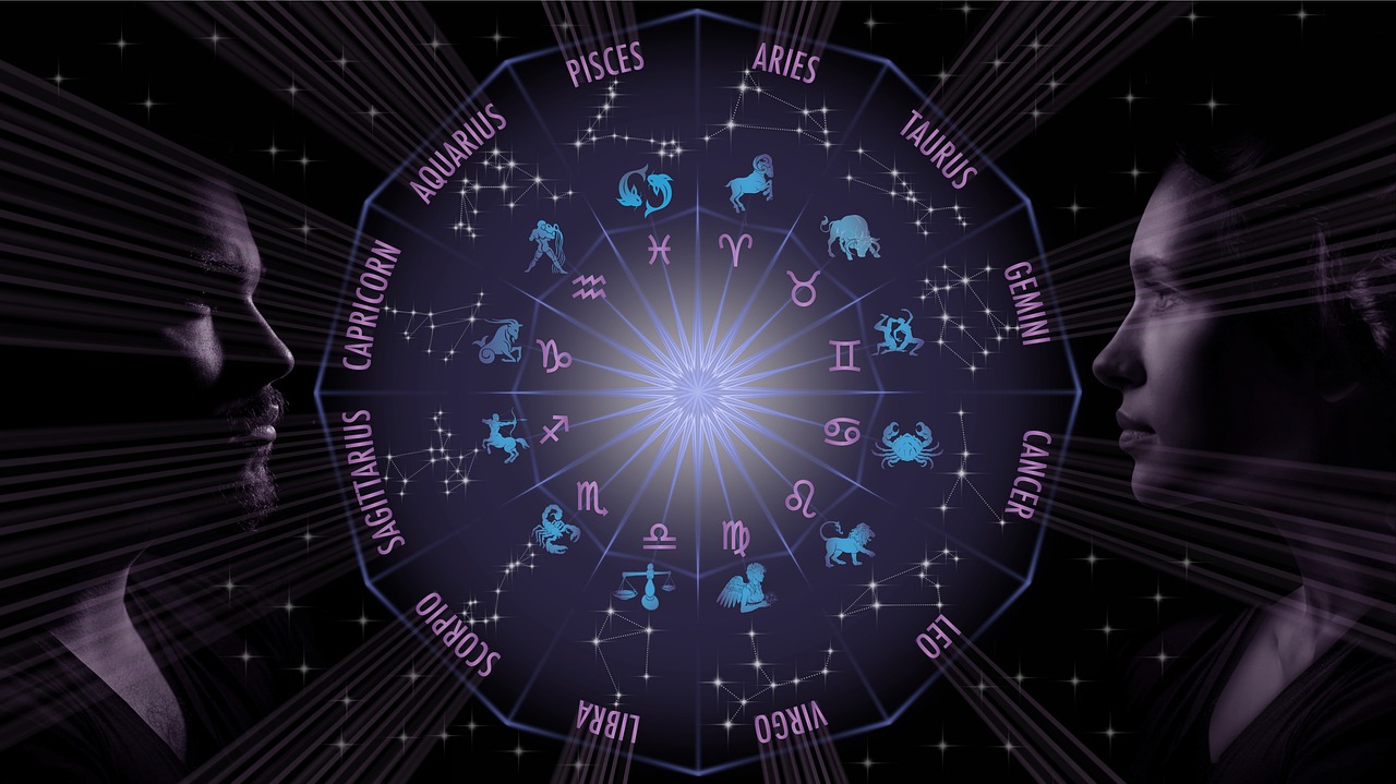 12 Zodiac Signs Love Traits: Know The Astrological Compatibility