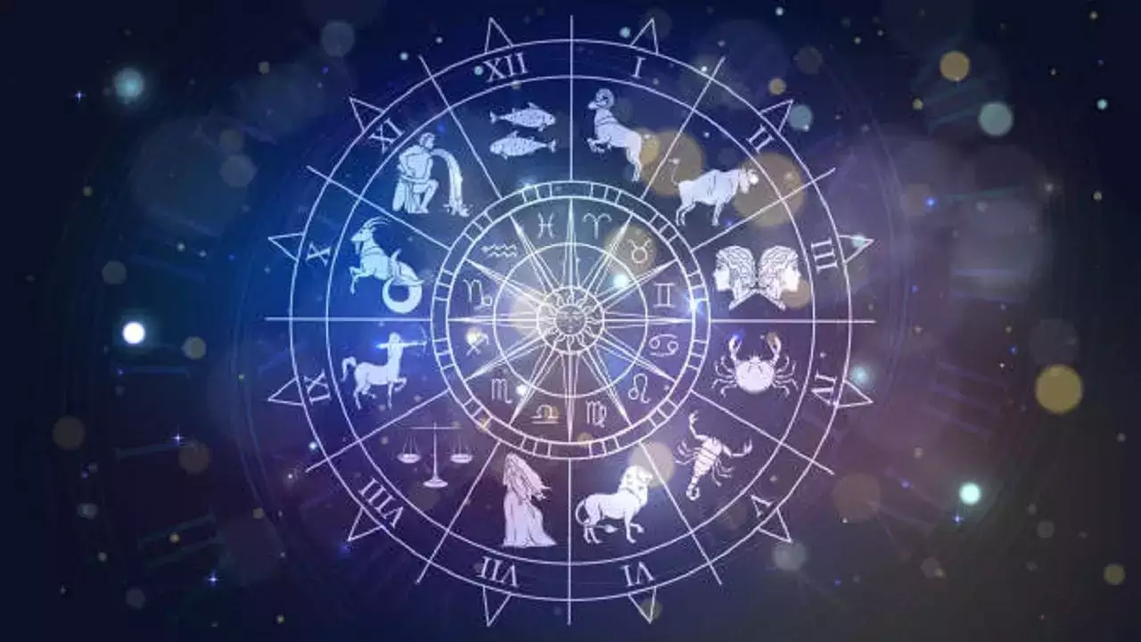 Top 5 Most Famous Zodiac Signs