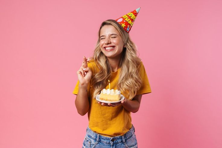 Best Color To Wear On Your Birthday According to Astrology