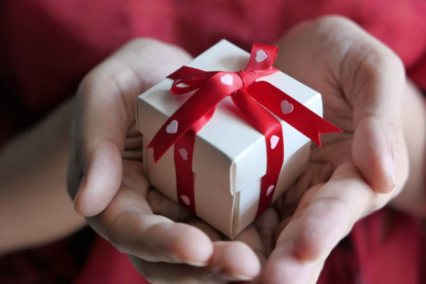 4 Zodiac Who Give The Best Gifts
