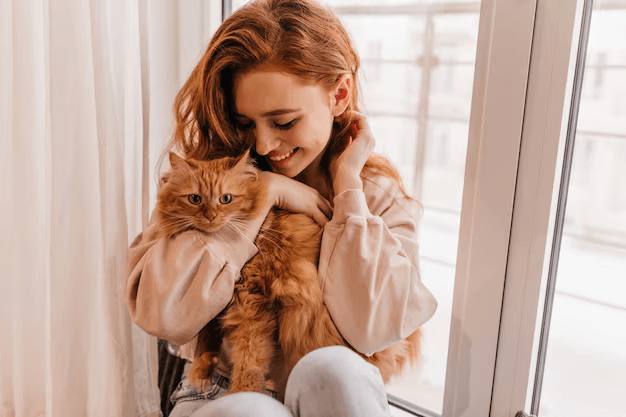 Top 5 Zodiac Signs Women Who Adore Cats