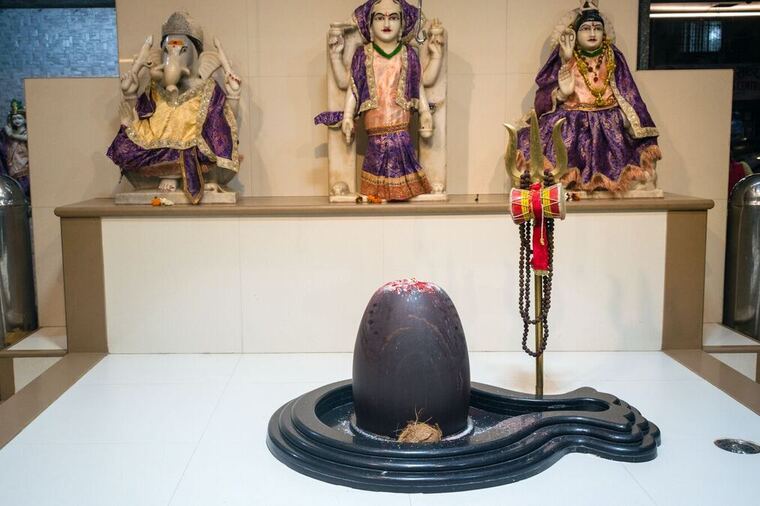 Types of Shiv Lings to Keep or Avoid at Home