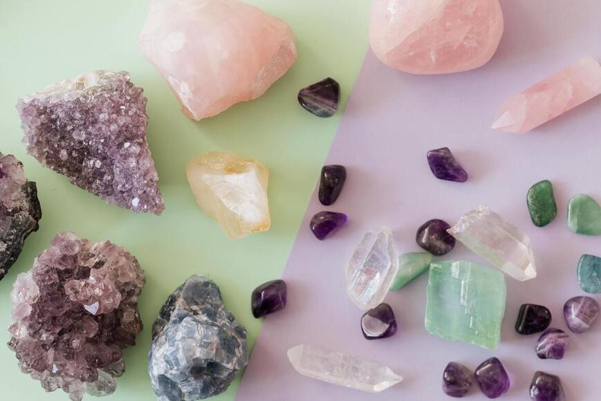 Gemstones That Help Ease Overthinking